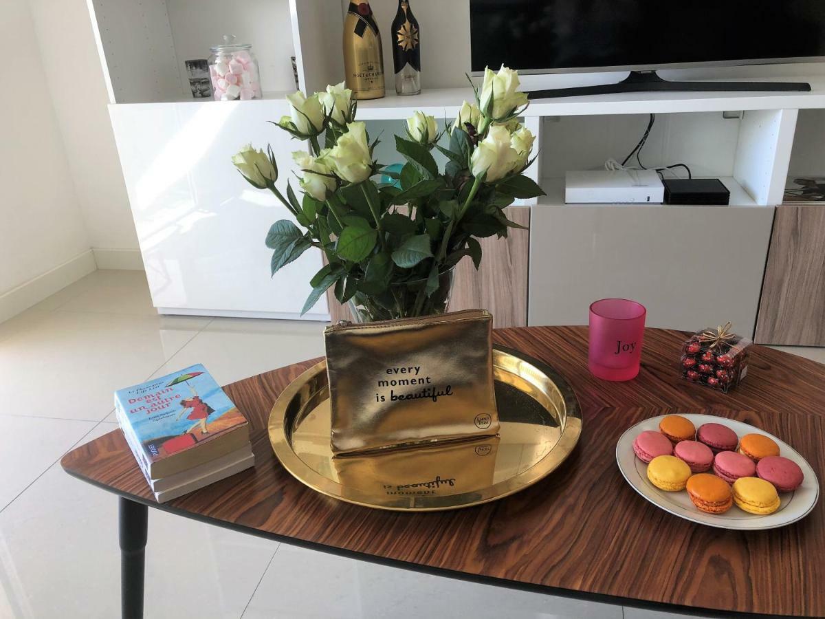 Appartement Cosy Calme Central-Terrasse Proche Palais Cannes Luaran gambar