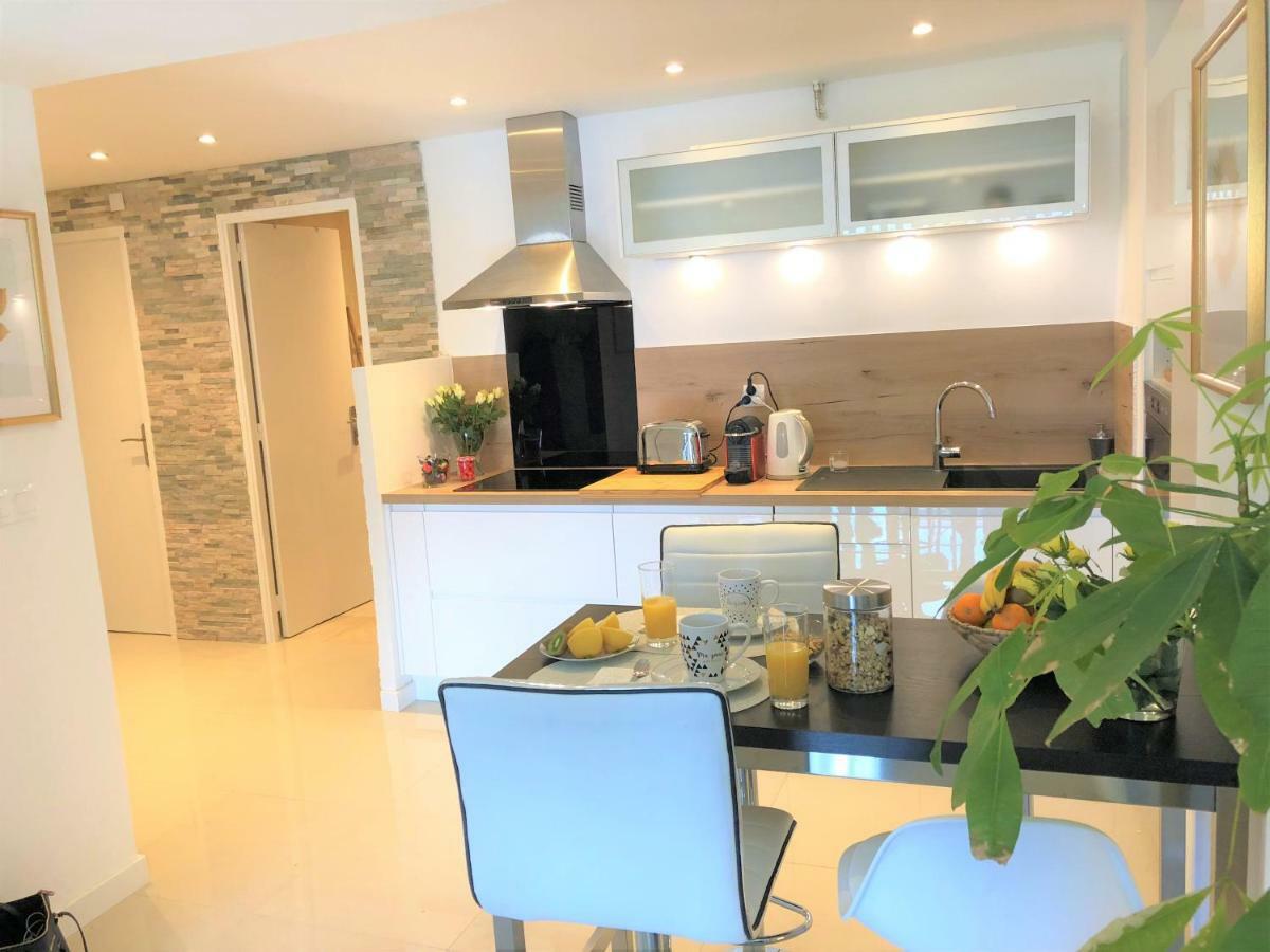 Appartement Cosy Calme Central-Terrasse Proche Palais Cannes Luaran gambar