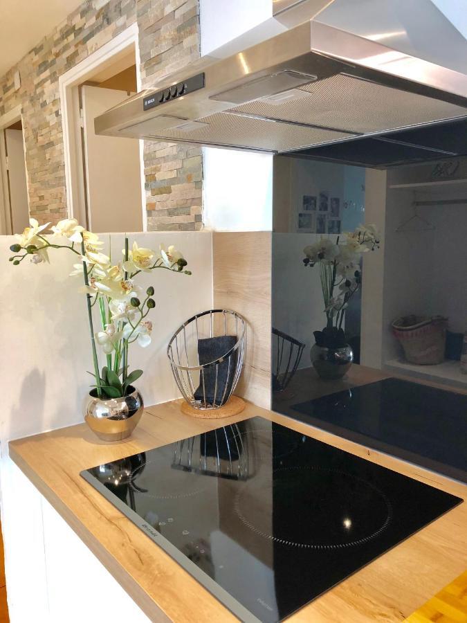 Appartement Cosy Calme Central-Terrasse Proche Palais Cannes Luaran gambar